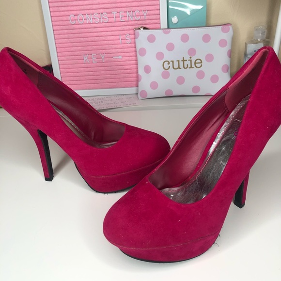 Dark Pink Pumps 🔥 - Picture 5 of 6